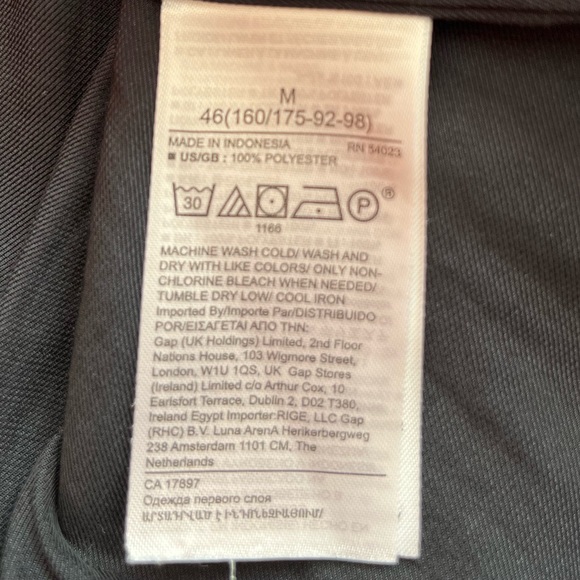 Banana Republic Popover Top - Picture 4 of 10